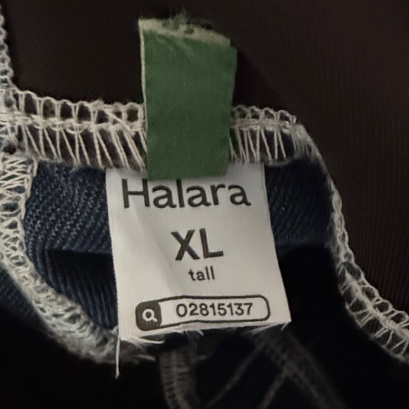 HALARA Flex High Waisted Stripe Wide Leg Jean with Pockets
 X—LARGE TALL - Picture 8 of 8